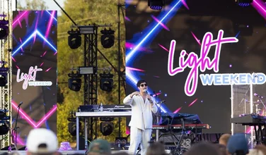 Мот и Лолита выступят на фестивале Light Weekend в Абрау-Дюрсо