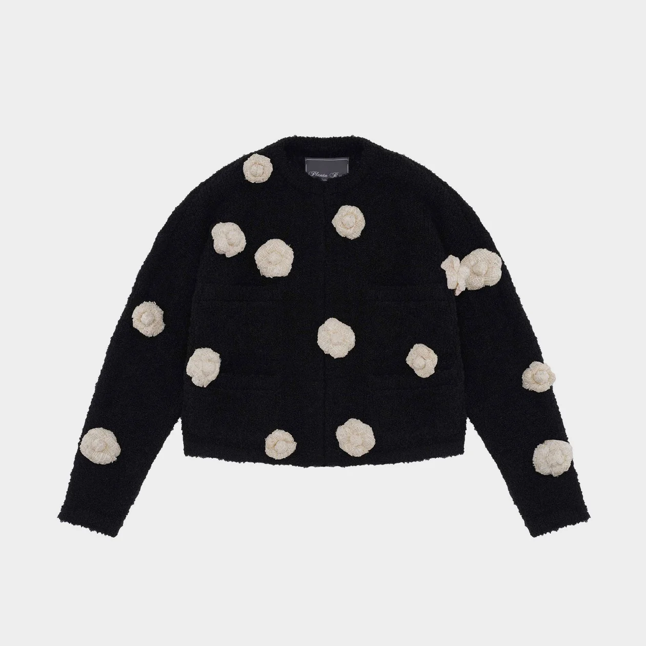 <a target="_blank" rel="noopener noreferrer" href="https://planta-rosa.com/catalog/kardigany/flower_cardigan_black_/">Кардиган от Planta Rosa</a>