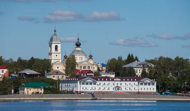 Куда уехать из Москвы на выходные: идеи для атмосферного уик-энда