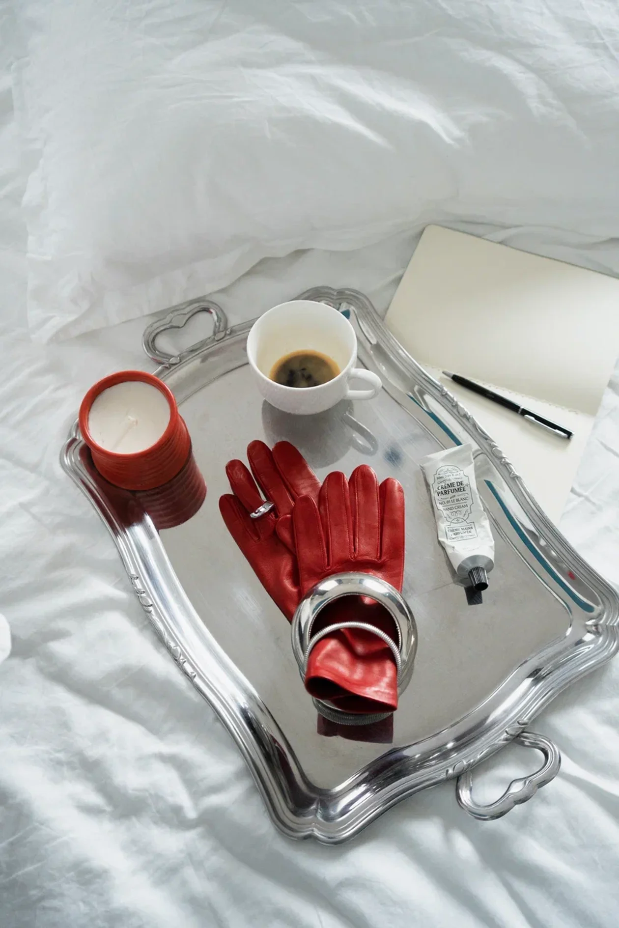 &#x41f;&#x435;&#x440;&#x447;&#x430;&#x442;&#x43a;&#x438;, Sermoneta Gloves, BoscoFamily; &#x431;&#x440;&#x430;&#x441;&#x43b;&#x435;&#x442;, Alberta Ferretti, Bosco;&#xa0; &#x43a;&#x43e;&#x43b;&#x44c;&#x446;&#x43e; &#x438; &#x431;&#x440;&#x430;&#x441;&#x43b;&#x435;&#x442;, TulipoNero