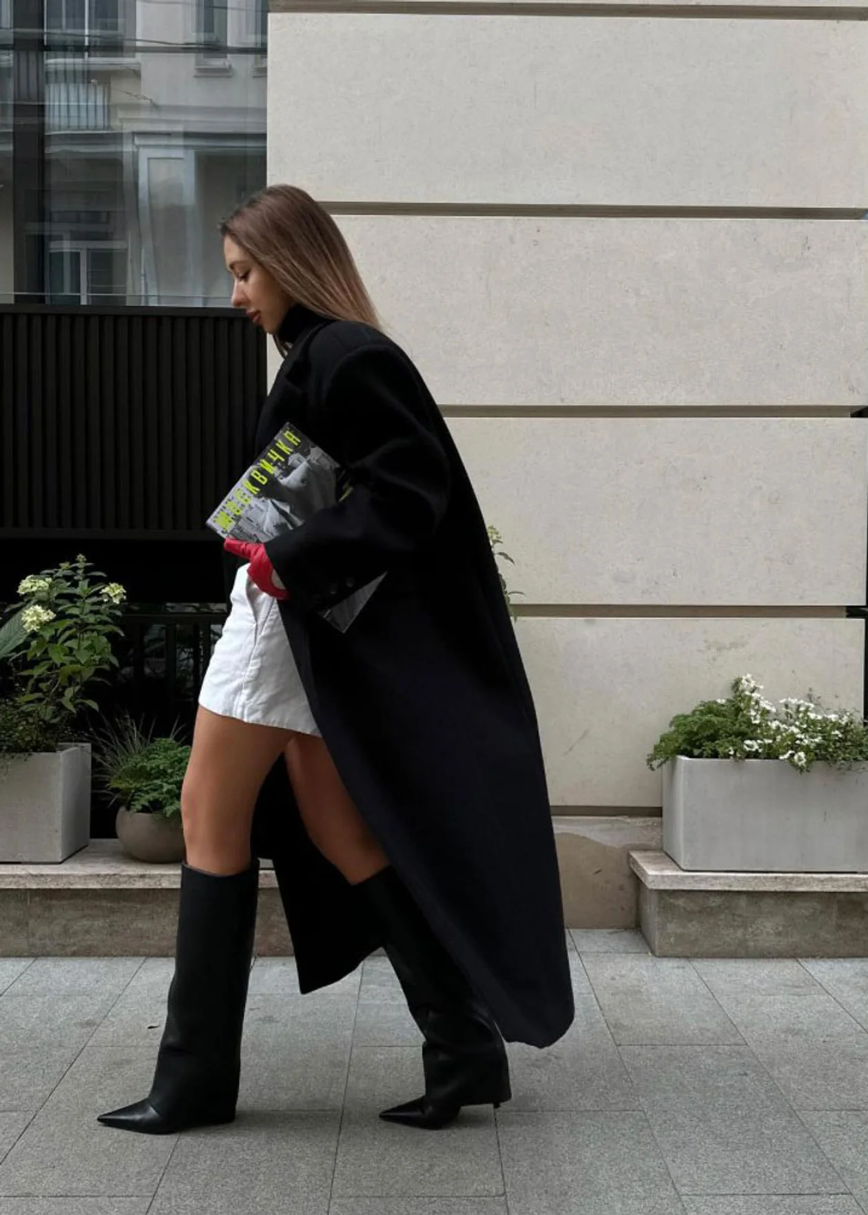 Виктория, продюсер