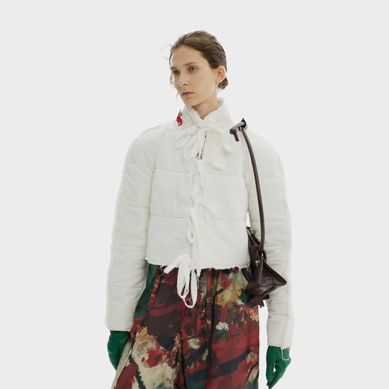 <a target="_blank" rel="noopener noreferrer" href="https://gapanovich.com/shop/kurtka-snegovik">Жакет от Gapanovich</a>