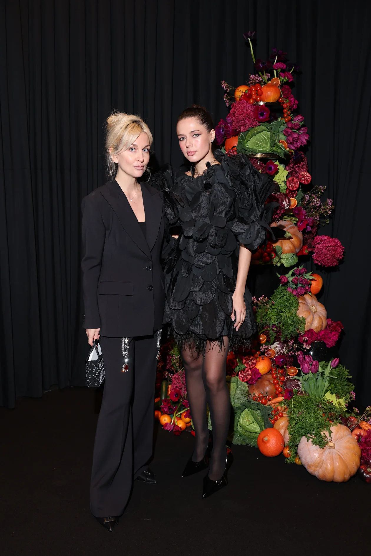 Дарья Янина и Ксения Шипилова