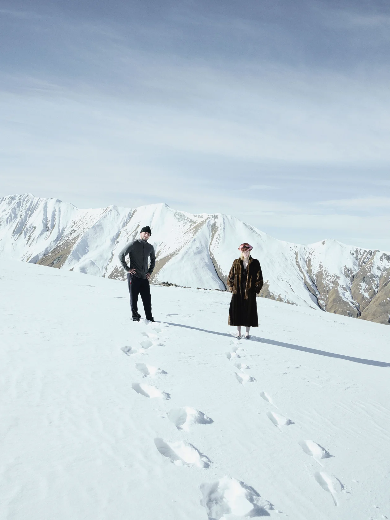 Жакет и юбка, Chanel, шуба, Givenchy, кепи, Prada, все Vintage Voyage