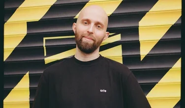 «Нам хотелось снять что-то по-настоящему отлетевшее»: интервью с режиссером фильма «Ровесник» Федором Кудрявцевым