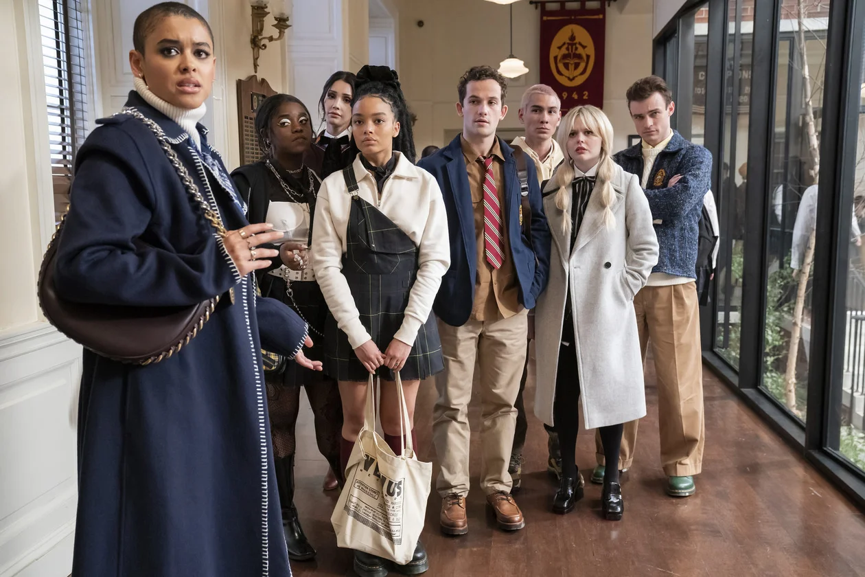 Сериал "Сплетница" 2021 год