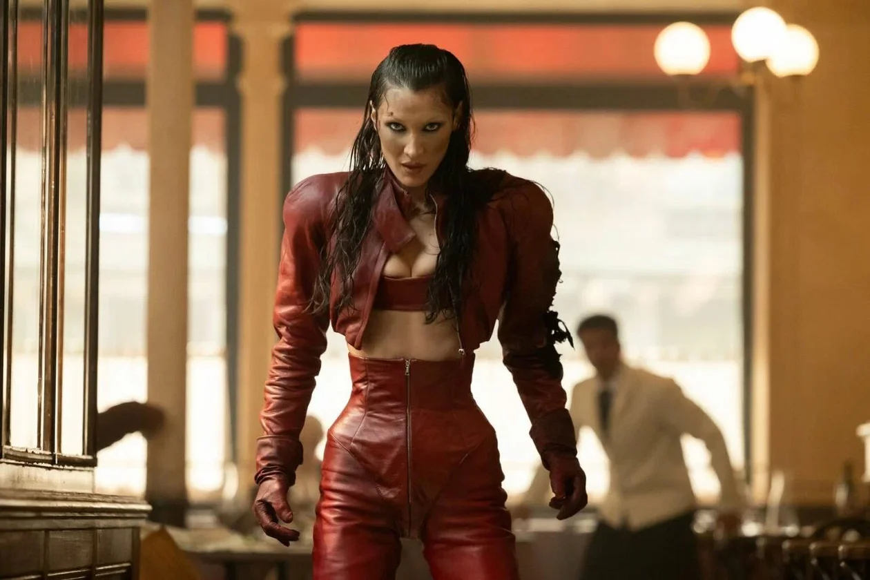 Кадр из сериала «Красота»