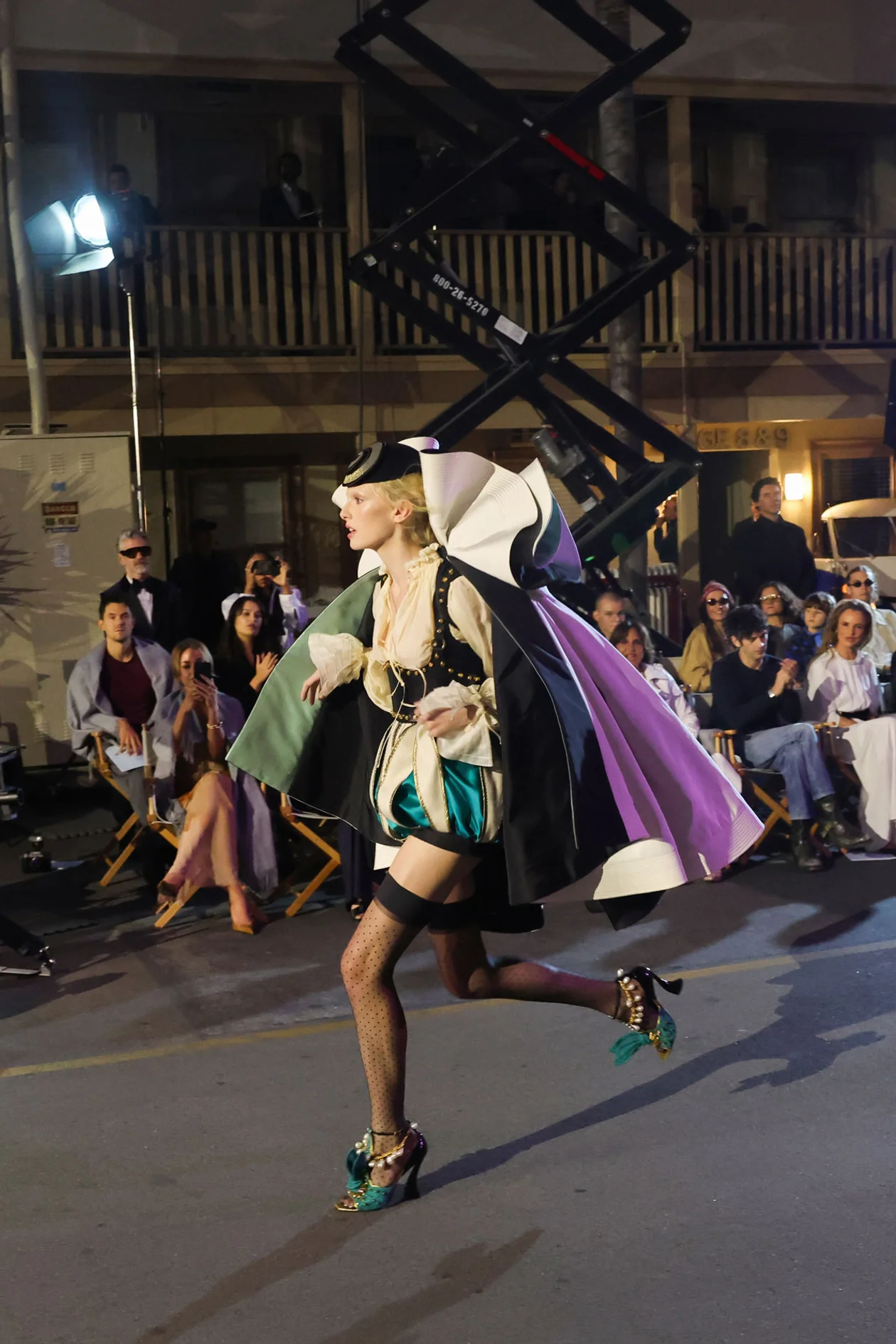 Алекс Консани