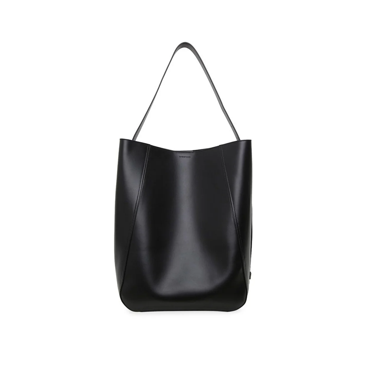 <a href="https://www.babochka.ru/item/126475/6/1589036/sumka_iz_kozhi_armarium_armfwba05le05"><span style="background-color:rgb(255,255,255);color:rgb(0,0,0);font-family:Roboto, -apple-system, BlinkMacSystemFont, "Apple Color Emoji", "Segoe UI", Oxygen, Ubuntu, Cantarell, "Fira Sans", "Droid Sans", "Helvetica Neue", sans-serif;">ARMARIUM</span></a>