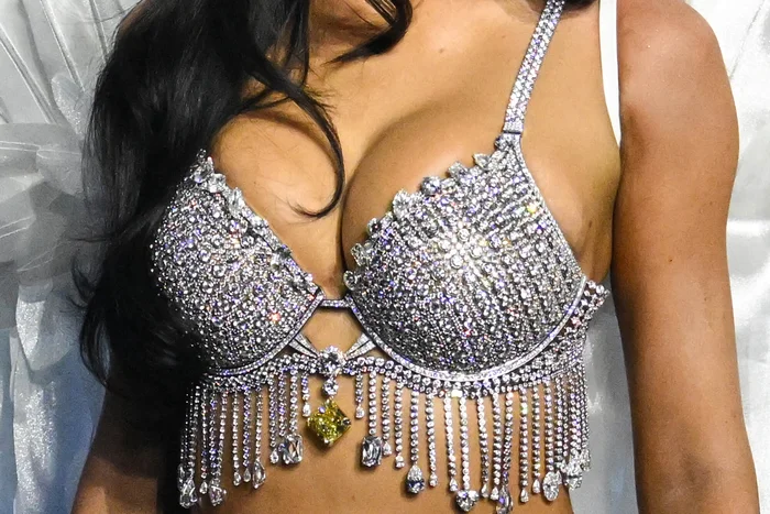 Fantasy Bra на показе Victoria’s Secret