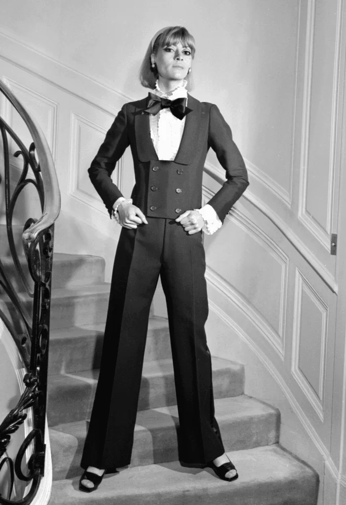 <span style="color:hsl(0,0%,30%);">Источник: Musée Yves Saint Laurent</span>