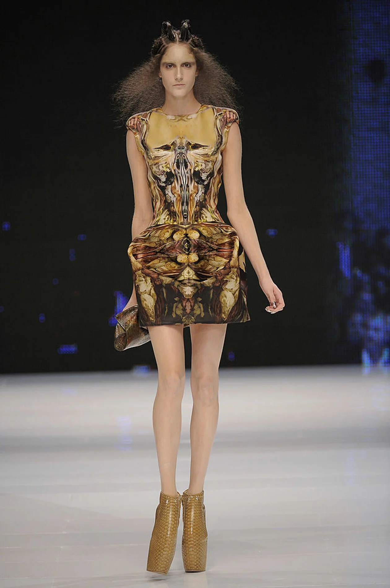  Alexander McQueen