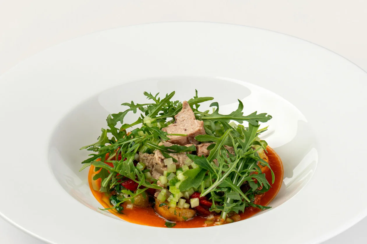 Мурманская печень трески с овощами