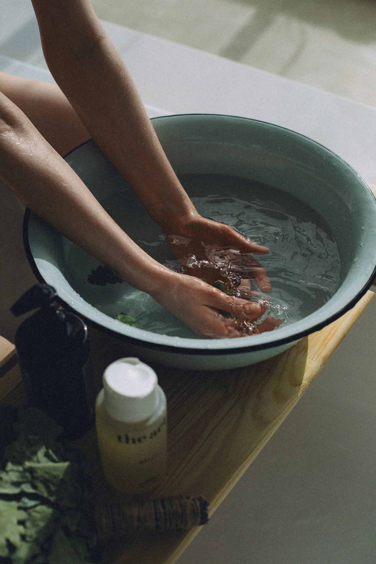 Лосьон для тела «Баня» и шампунь Detox, The Act