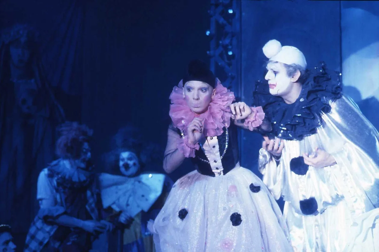 &#x418;&#x441;&#x442;&#x43e;&#x447;&#x43d;&#x438;&#x43a;: OperaHD