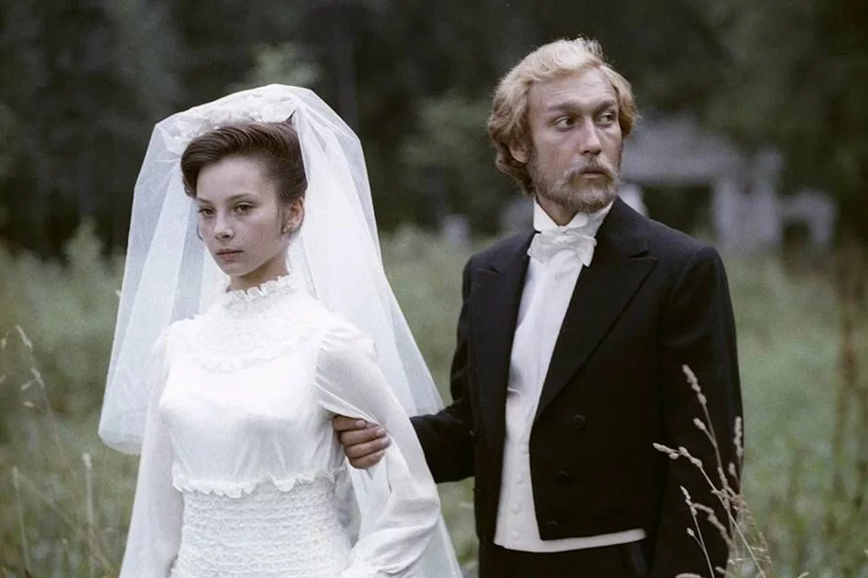 &#x418;&#x441;&#x442;&#x43e;&#x447;&#x43d;&#x438;&#x43a;: &#x41c;&#x43e;&#x441;&#x444;&#x438;&#x43b;&#x44c;&#x43c;