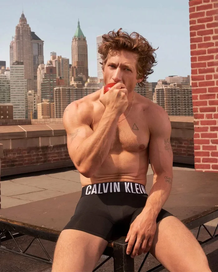 Источник: Calvin Klein