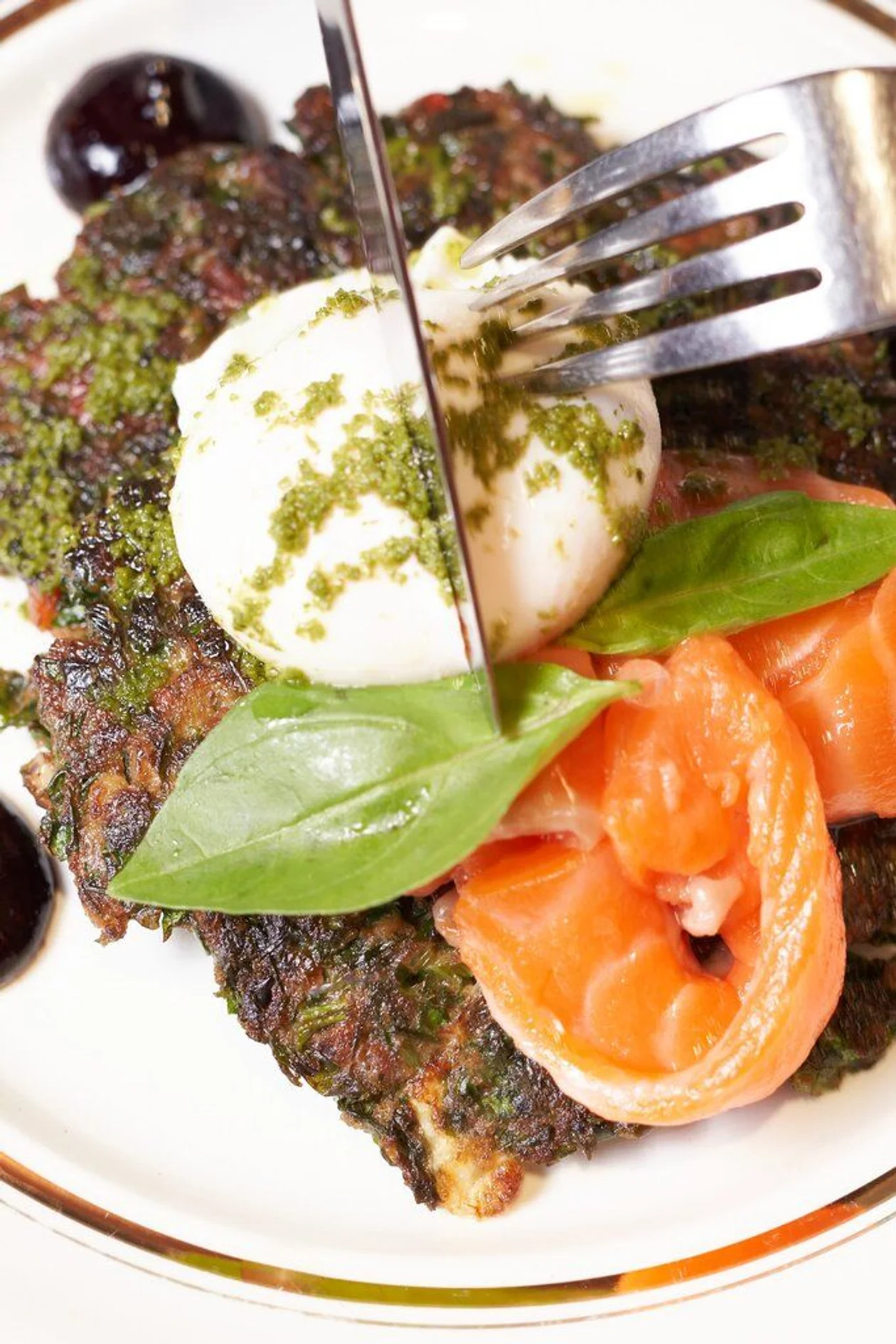 &#x424;&#x43e;&#x442;&#x43e;: <span style="background-color:transparent;color:rgb(67,67,67);font-family:Arial, sans-serif;">&#x421;&#x43a;&#x432;&#x43e;&#x440;&#x435;&#x446;!</span>