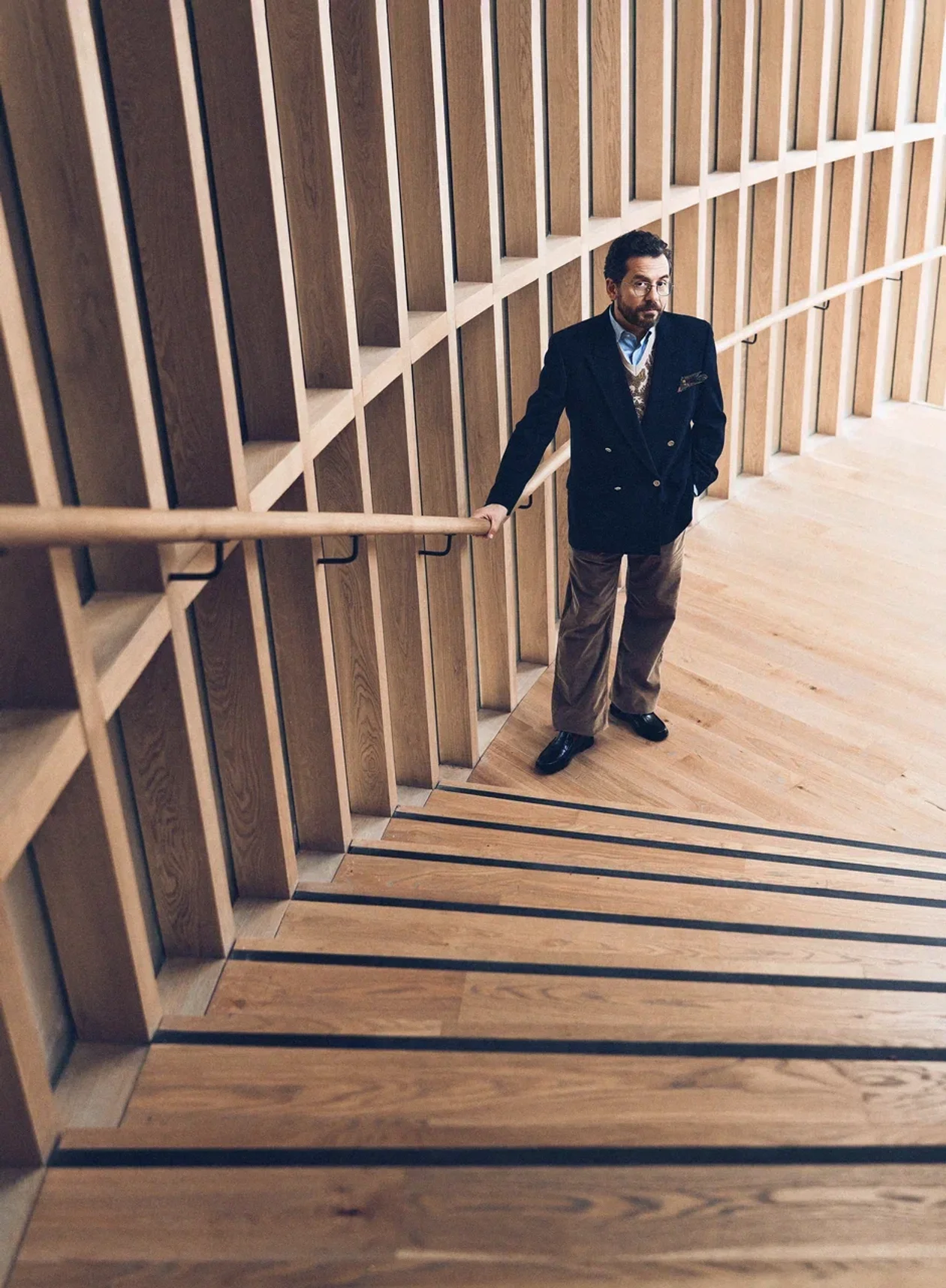 &#x41d;&#x430; &#x41f;&#x430;&#x432;&#x43b;&#x43e;&#x441;&#x435;: &#x43f;&#x438;&#x434;&#x436;&#x430;&#x43a;, Christian Dior, Vintage Voyage; &#x436;&#x438;&#x43b;&#x435;&#x442;, &#x440;&#x443;&#x431;&#x430;&#x448;&#x43a;&#x430;, &#x431;&#x440;&#x44e;&#x43a;&#x438; &#x438; &#x43f;&#x43b;&#x430;&#x442;&#x43e;&#x43a;, Etro, Bosco; &#x43b;&#x43e;&#x444;&#x435;&#x440;&#x44b;, Principe di Bologna, No One; &#x43e;&#x447;&#x43a;&#x438;, Matsuda, SEEN