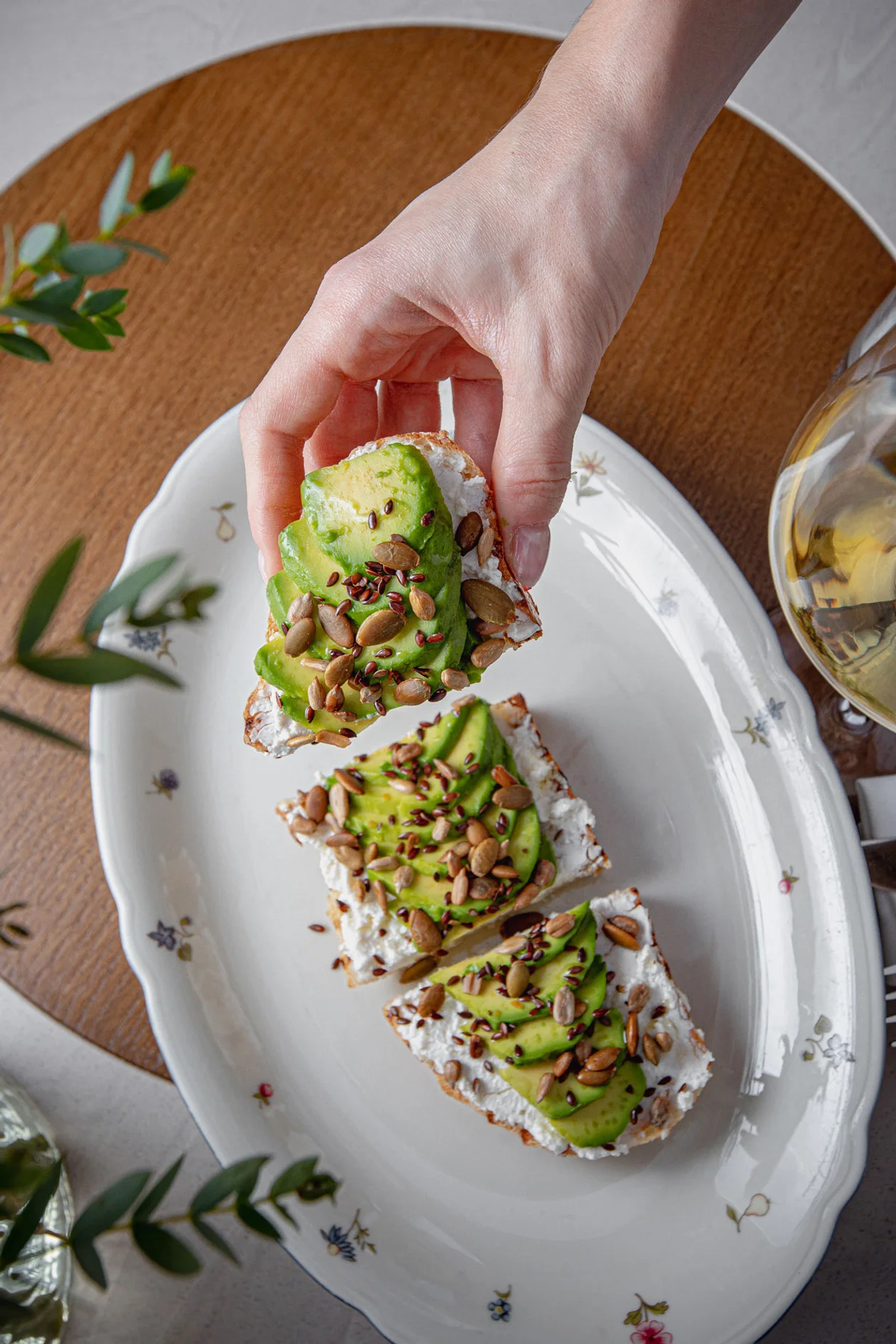 Авокадо тост с рикоттой 