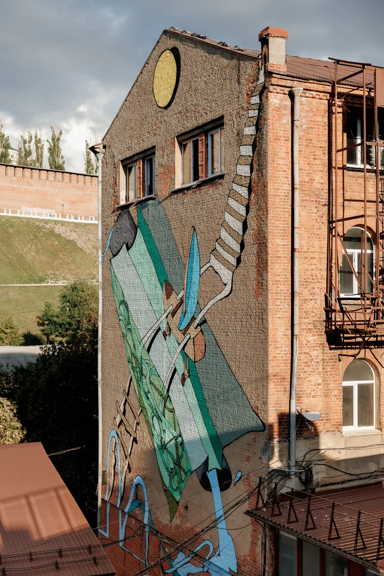 Мурал «Овраг» от Максима Има