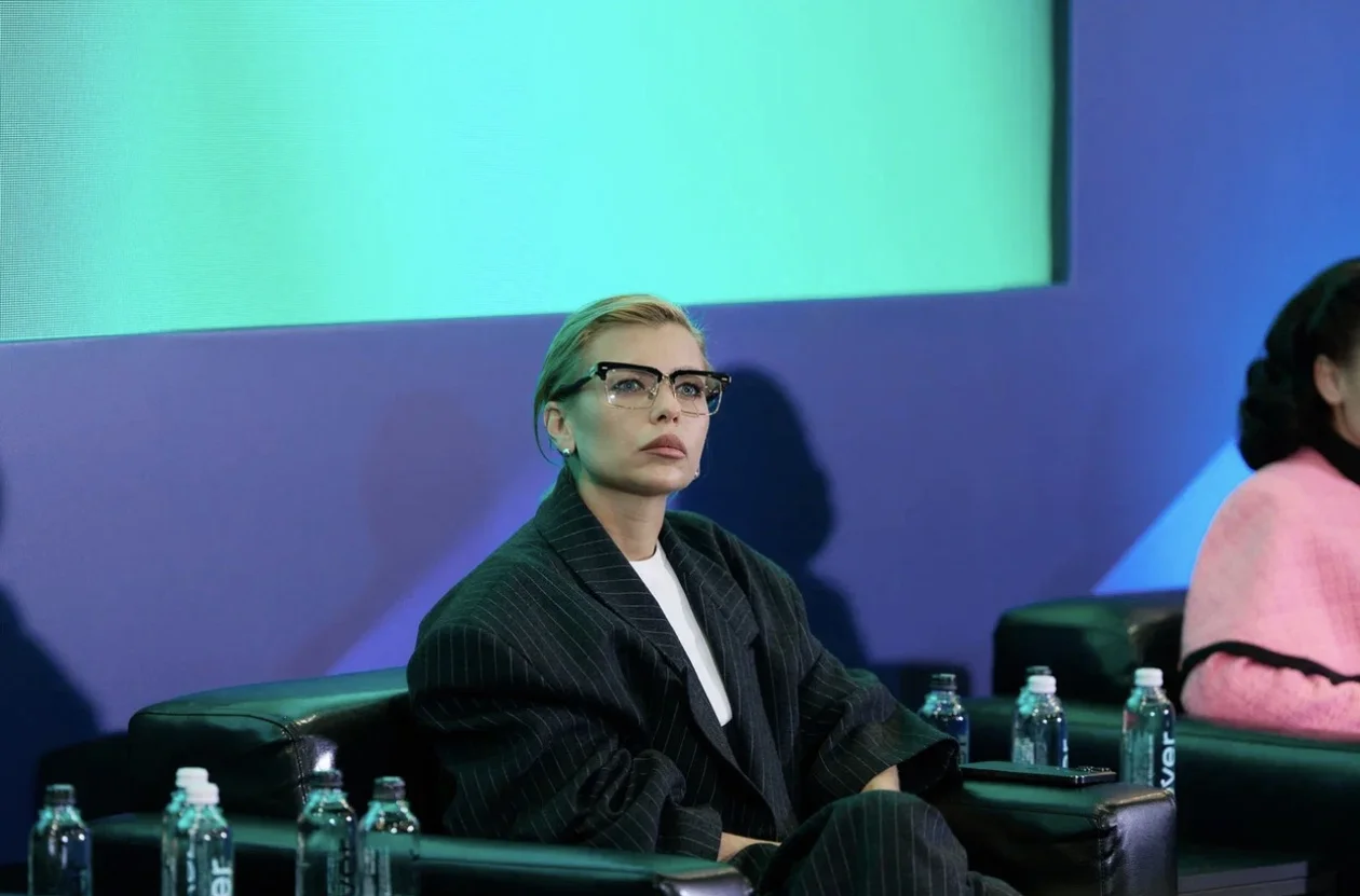 Лина Дембикова