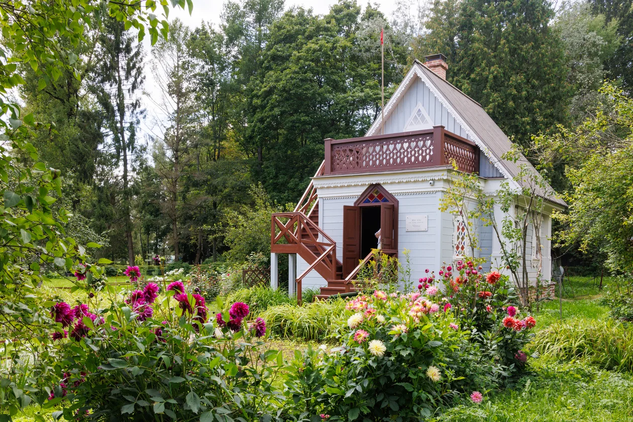 Фото усадьбы Мелихово, флигель Чайка