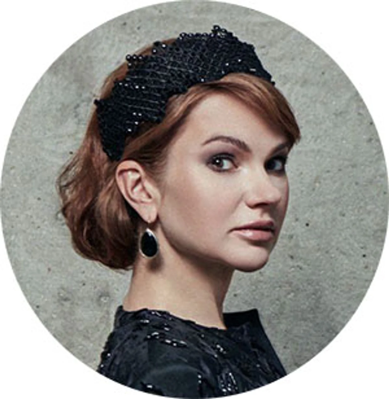 &#x42e;&#x43b;&#x438;&#x44f; &#x417;&#x443;&#x431;&#x430;&#x440;&#x438;&#x43a;