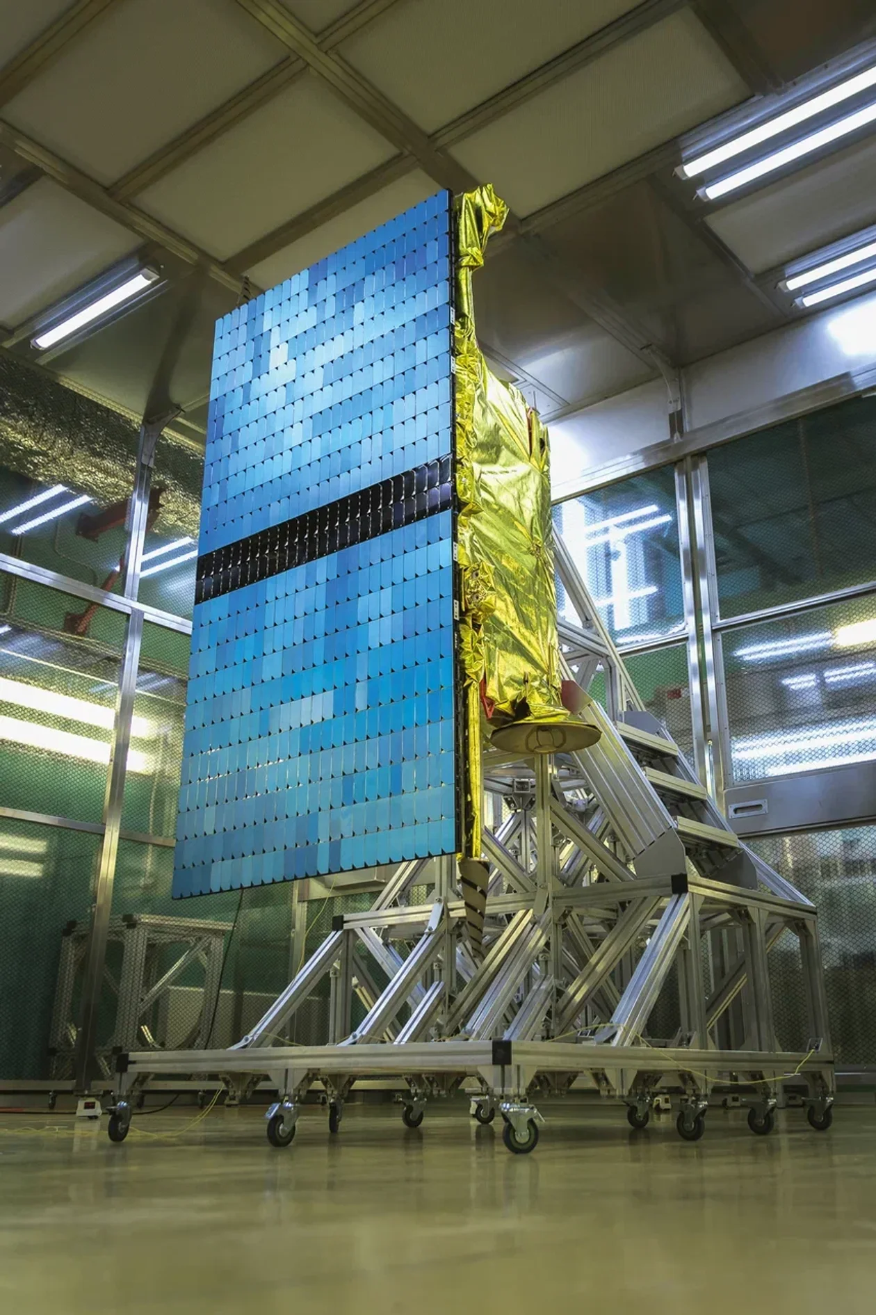 &#xab;&#x421;&#x43f;&#x443;&#x442;&#x43d;&#x438;&#x43a;&#x441;&#xbb;. &#x418;&#x445; &#x43f;&#x440;&#x43e;&#x434;&#x443;&#x43a;&#x446;&#x438;&#x44f; &#x2014; &#x431;&#x443;&#x43a;&#x432;&#x430;&#x43b;&#x44c;&#x43d;&#x43e; &#x43d;&#x430;&#x448;&#x435; &#x43e;&#x43a;&#x440;&#x443;&#x436;&#x435;&#x43d;&#x438;&#x435;. &#x41d;&#x430; &#x43e;&#x440;&#x431;&#x438;&#x442;&#x443; &#x431;&#x44b;&#x43b;&#x43e; &#x437;&#x430;&#x43f;&#x443;&#x449;&#x435;&#x43d;&#x43e; &#x431;&#x43e;&#x43b;&#x435;&#x435; 90 &#x43a;&#x43e;&#x441;&#x43c;&#x438;&#x447;&#x435;&#x441;&#x43a;&#x438;&#x445; &#x430;&#x43f;&#x43f;&#x430;&#x440;&#x430;&#x442;&#x43e;&#x432;, &#x43f;&#x440;&#x43e;&#x438;&#x437;&#x432;&#x435;&#x434;&#x435;&#x43d;&#x43d;&#x44b;&#x445; &#x43a;&#x43e;&#x43c;&#x43f;&#x430;&#x43d;&#x438;&#x435;&#x439;