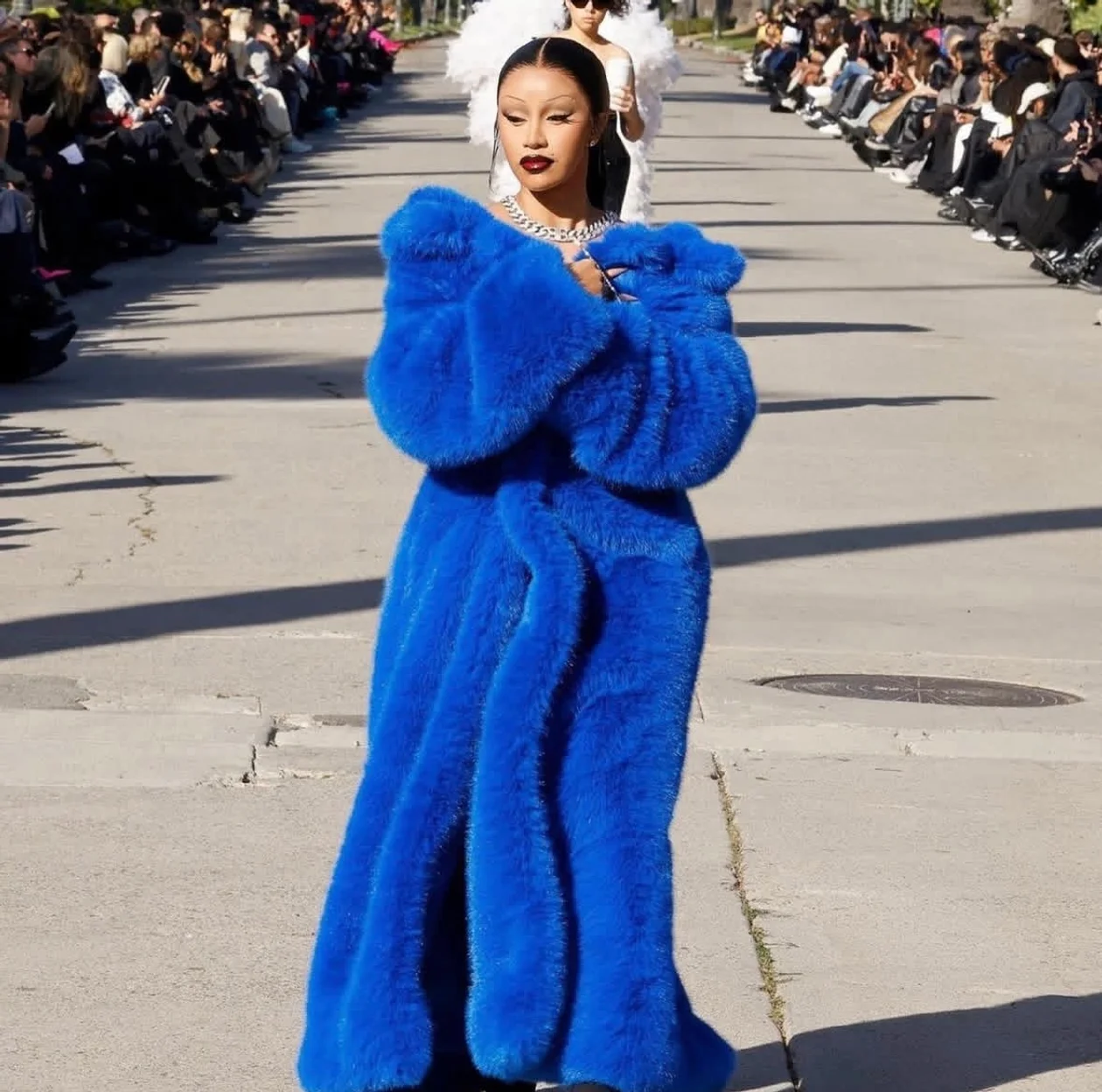 Cardi B в Balenciaga