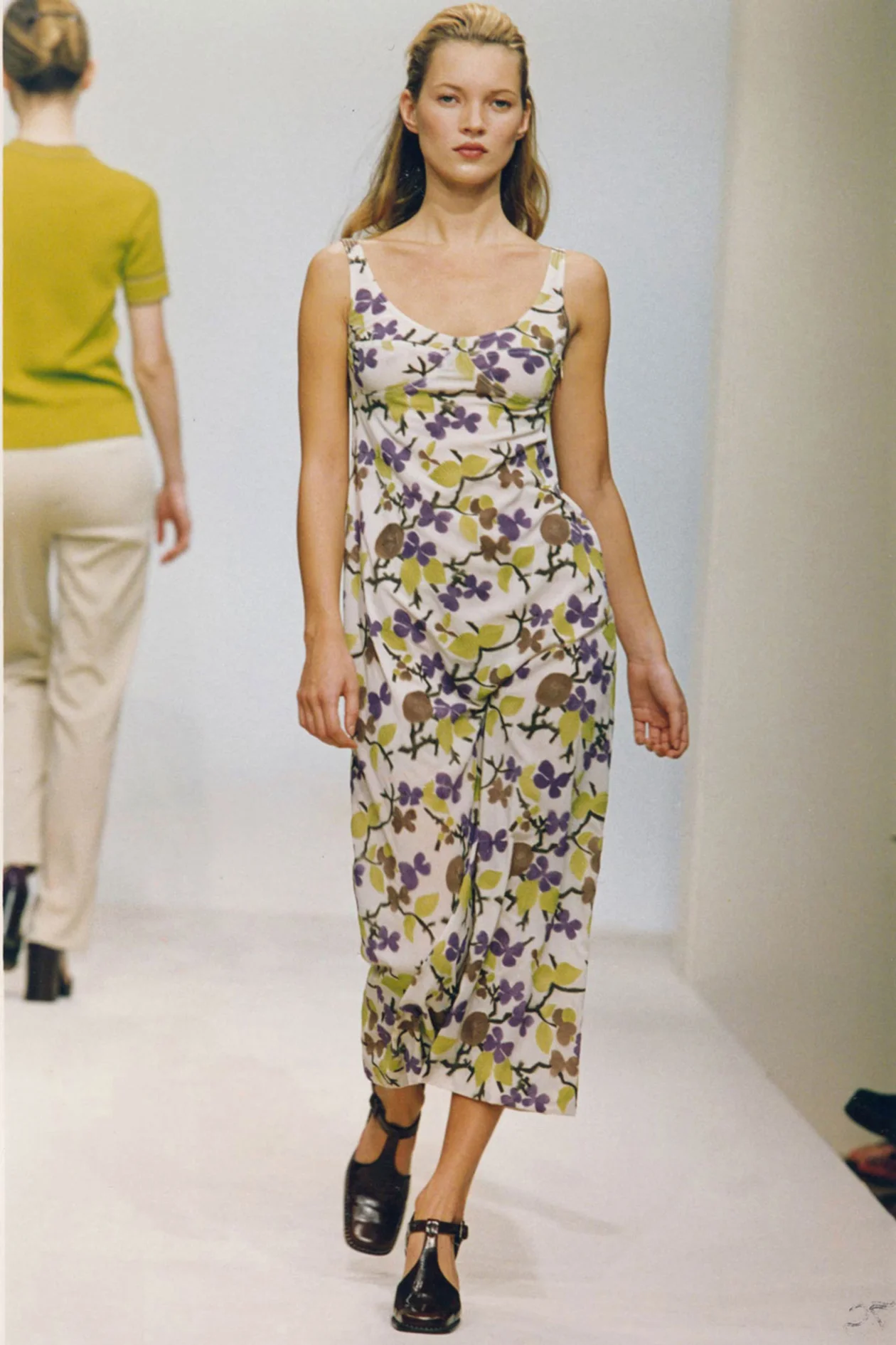 Prada весна-лето 1996