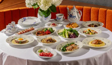 Ресторанный гид: греческий Yogurt Bar, BBQ-бранч и новое прочтение русской кухни