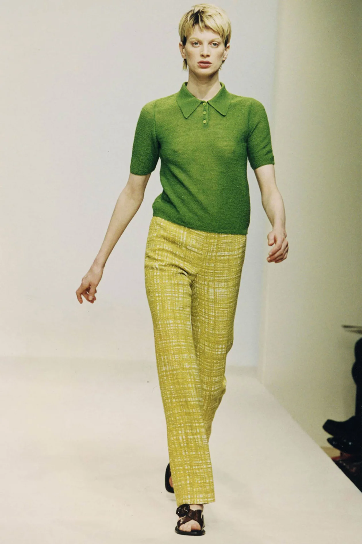 Prada весна-лето 1996