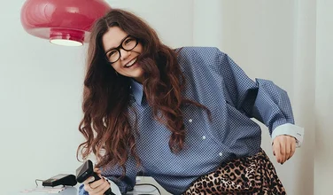 Ангелина Козлова, Azalie: «Первые аксессуары я делала дома на своей вязальной машине»