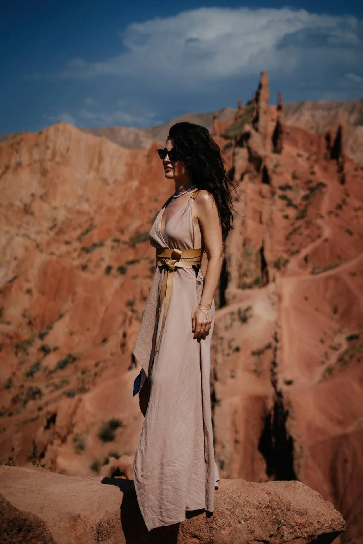 Красные скалы в Кыргызстане 