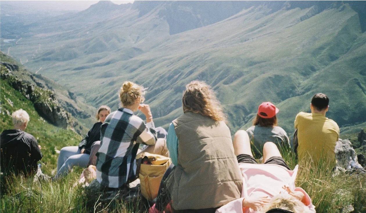 &#x418;&#x441;&#x442;&#x43e;&#x447;&#x43d;&#x438;&#x43a;: Route Community