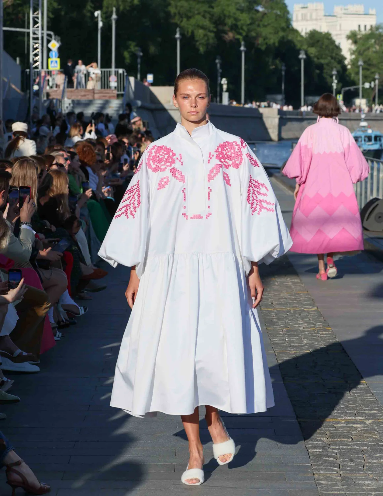 Alena Akhmadullina весна-лето 2022