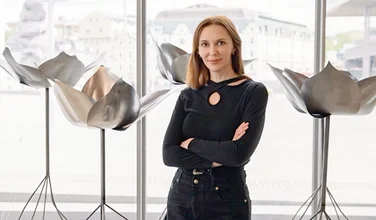 «Мое единственное правило: делать то, что важно для меня» — интервью с художницей Любовью Ремизовой