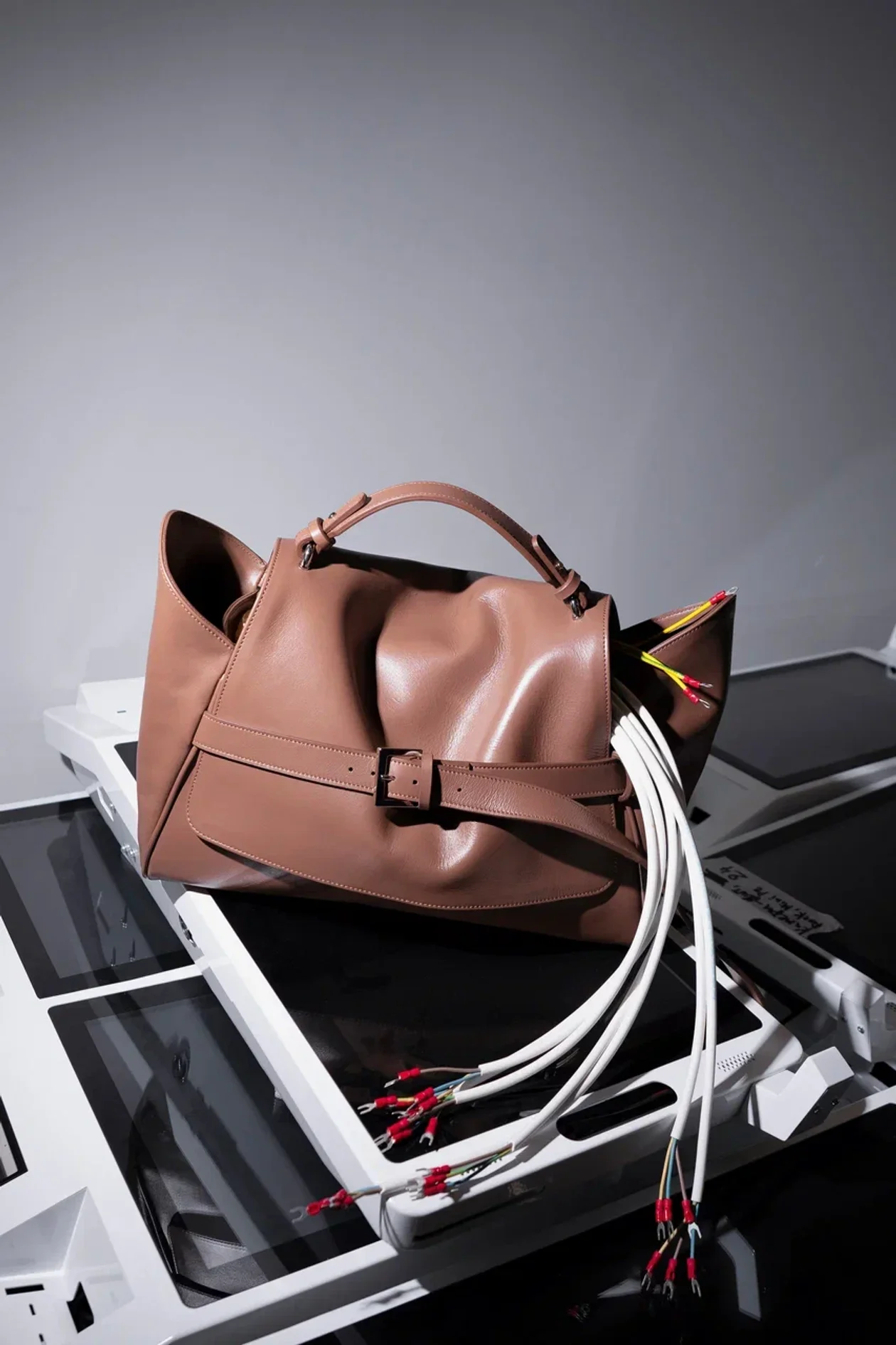 Где: производство высокотехнологичного оборудования «САГА Технологии». Сумка, Madame Chatelet