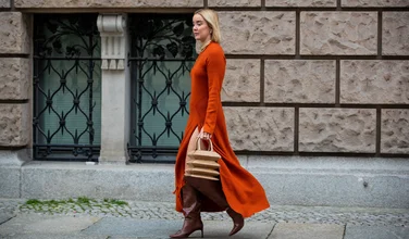 Как выбрать трикотажное платье на зиму: советуют Лина Дембикова и Дарья Леушина